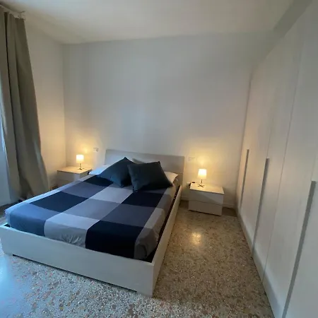 Tulipani Apartment *